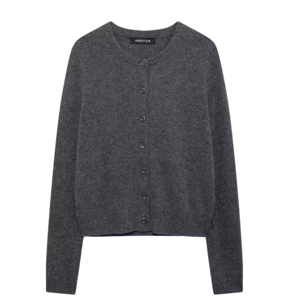 Dark grey knit button-down long sleeve cardigan sweater for women and teens. Soft, cozy, and lightweight knitwear with v-neck and crewneck style. Heather grey cropped jumper perfect for fall, autumn, and winter 2025. Feminine and trendy preppy fashion for everyday wear. Elegant, comfy, and neutral knit cardigan for ladies. Chic Y2K-inspired knitwear ideal for school, casual outfits, and layering. Ships globally to the US, UK, Canada, Australia, New Zealand, Europe, Asia, France, Germany, Italy, Spain.