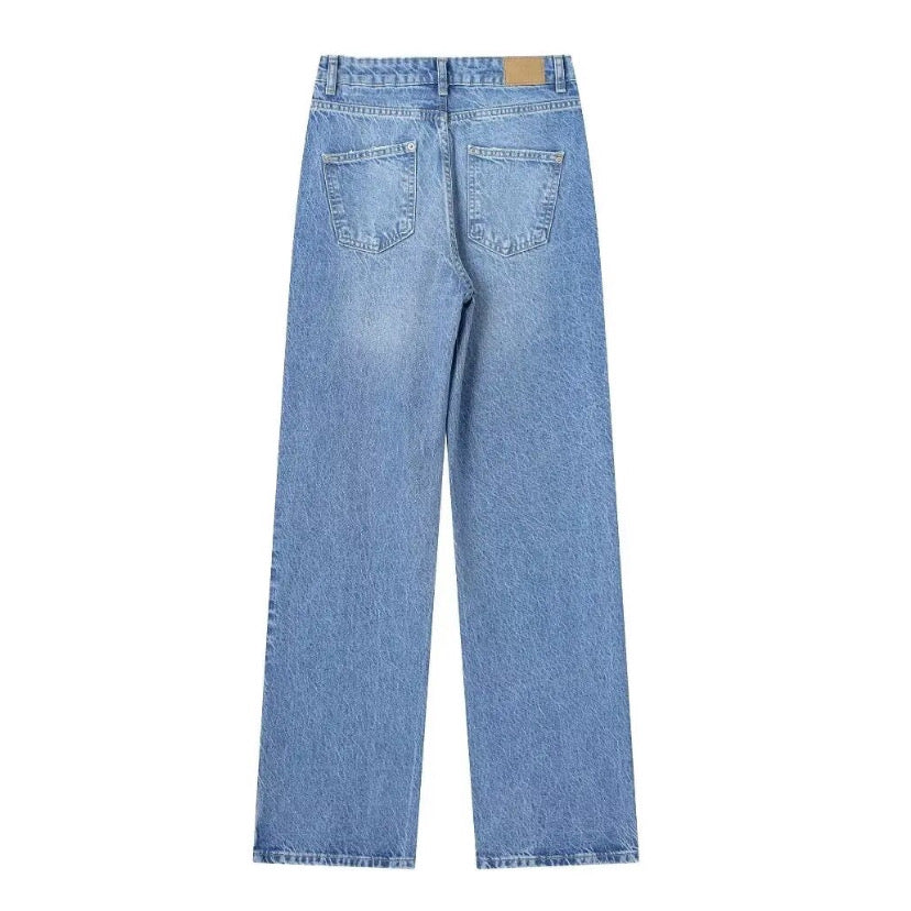 light-bleach-wash-blue-faded-mid-high-rise-waisted-straight-leg-skinny-fit-cotton-comfortable-stretchy-denim-jeans-with-pockets-women-ladies-chic-trendy-spring-2024-summer-casual-semi-formal-feminine-western-zara-revolve-aritzia-pacsun-urban-outfitters-edikted