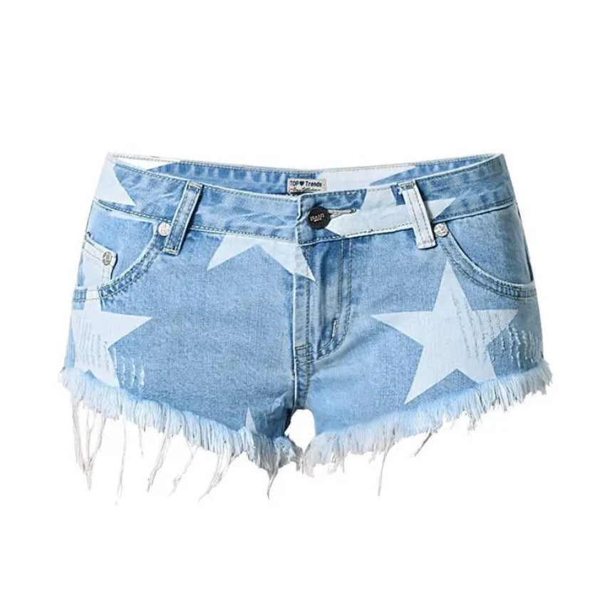 light-bleach-wash-blue-faded-white-star-print-patterned-low-rise-distressed-ripped-cut-off-micro-mini-short-denim-jean-shorts-with-pockets-women-ladies-chic-trendy-spring-2024-summer-casual-patriotic-american-4th-of-july-independence-day-usa-party-stockholm-style-stargirl-zara-revolve-urban-outfitters-pacsun