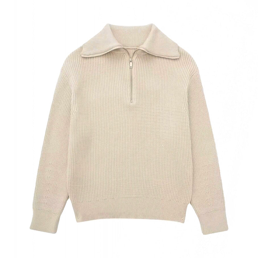 Beige knitted quarter-zip pullover sweater for women and teens, soft ribbed chunky knit with collared neckline and silver zipper, oversized cozy warm knitwear perfect for fall autumn winter 2025, minimalist Scandinavian streetwear inspired by Zara and Aritzia dupe sweaters, elegant chic fashion staple shipping globally worldwide to US, UK, Canada, Europe, Australia, and Asia.