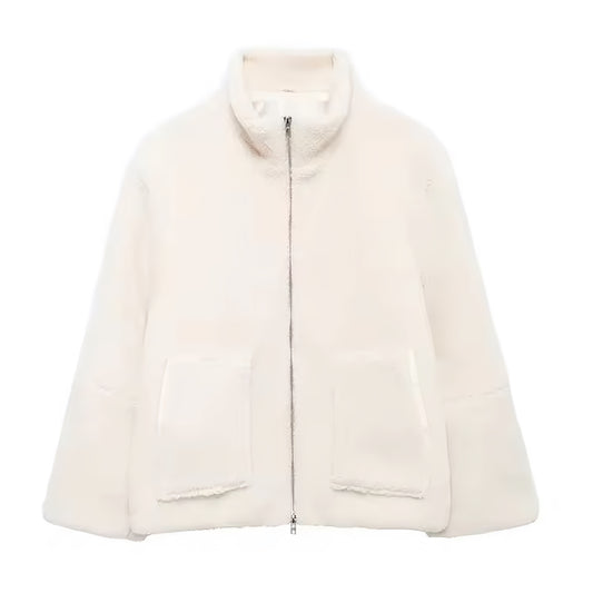 Cream white faux fur sherpa fleece zip-up long sleeve turtleneck oversized jacket for women and teens, fuzzy soft cozy warm thick luxury coat with mock neck round neckline, elegant feminine trendy Y2K chic casual vintage fashionable outerwear for fall autumn winter 2025, Scandinavian Copenhagen streetwear and old money style après ski ski trip snow day outfit, with global worldwide shipping to US UK Canada Australia Europe and Asia.